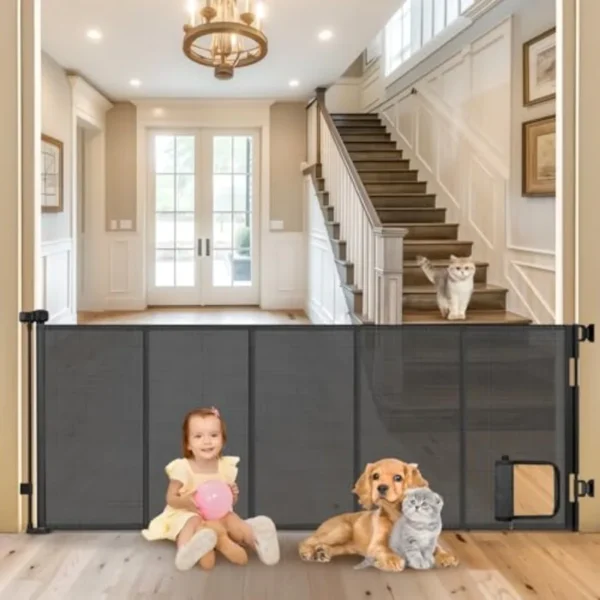 Heavy Duty Retractable Pet Gate